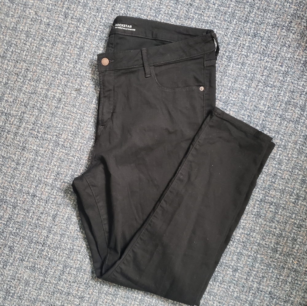 Black skinny jeans